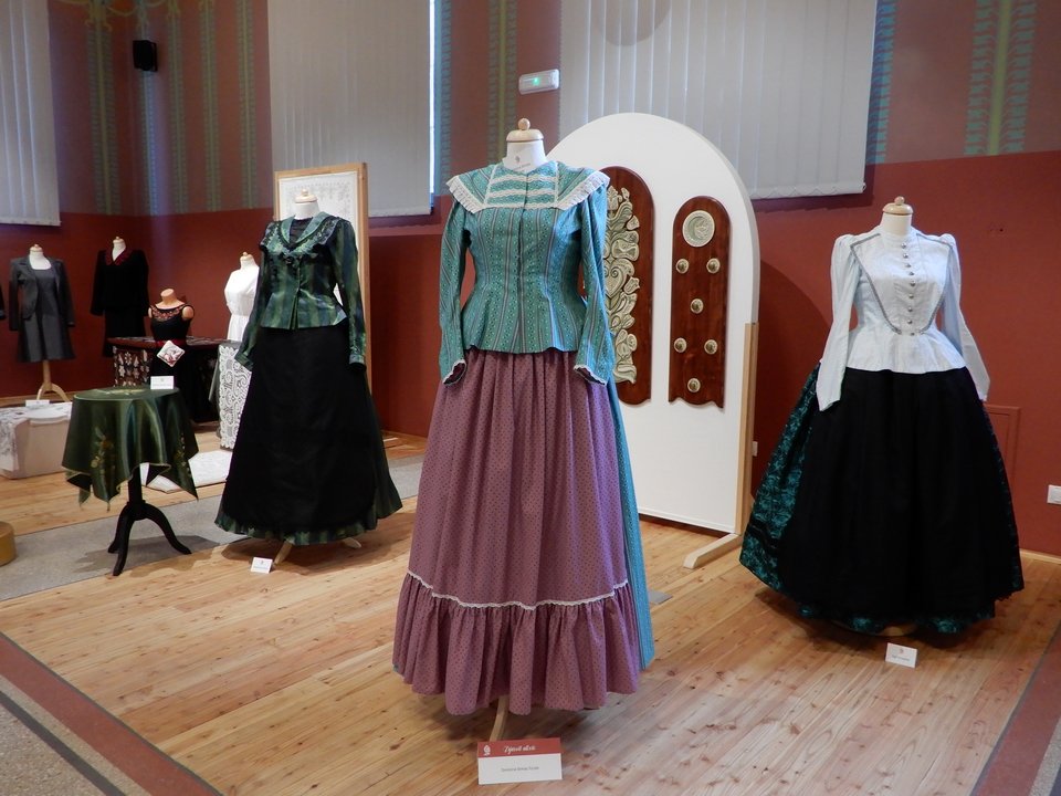 élő népművészet 60